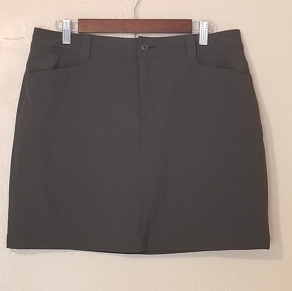 EDDIE BAUER * Women's 10 Gray Skort